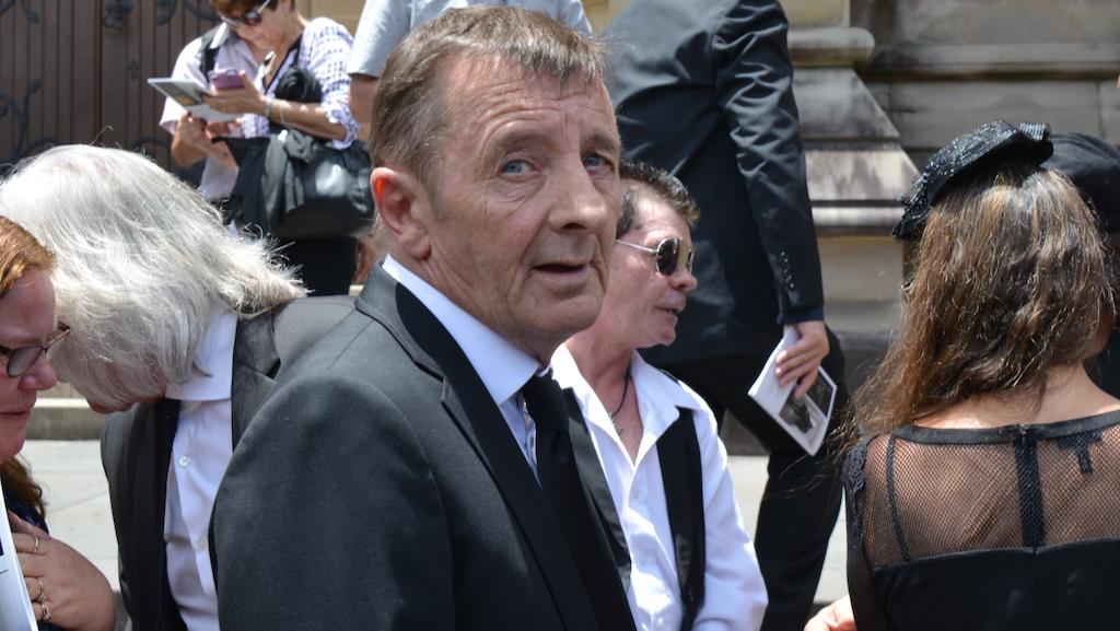 Phil Rudd (hier beim Trauergottesdienst für Malcolm Young am 28.11.2017) hat keine große Lust mehr auf AC/DC